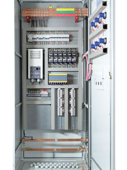 Tablero de distribución de media tensión - Switchgear